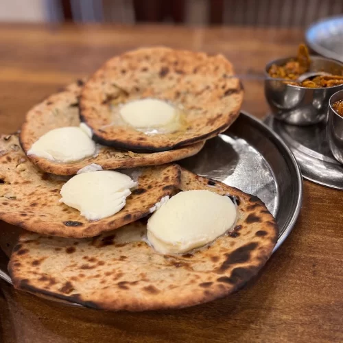aloo paratha vegetarian food